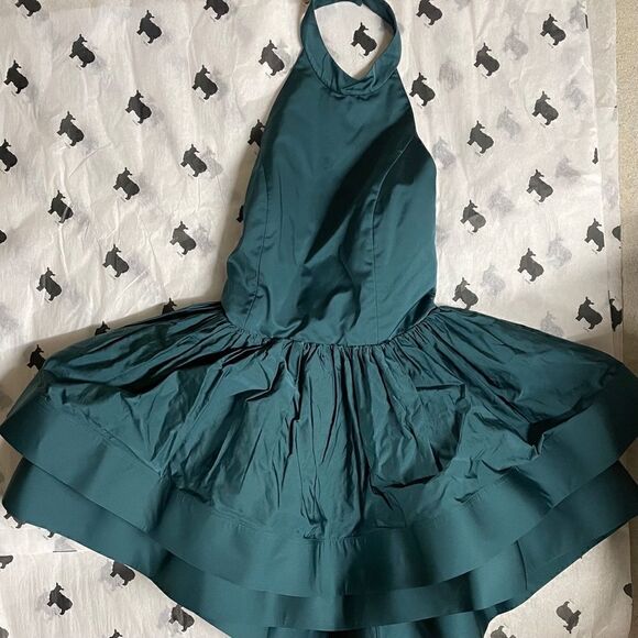 Pema Vegan Backless Cocktail Dress in Forest by VAUTE - Picture 2 of 3